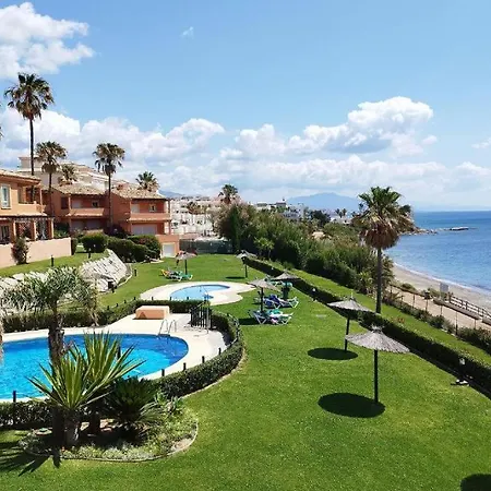 Apartment Beachfront 3br Townhouse With Pool In *